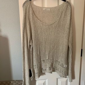 Light tan/gray sweater